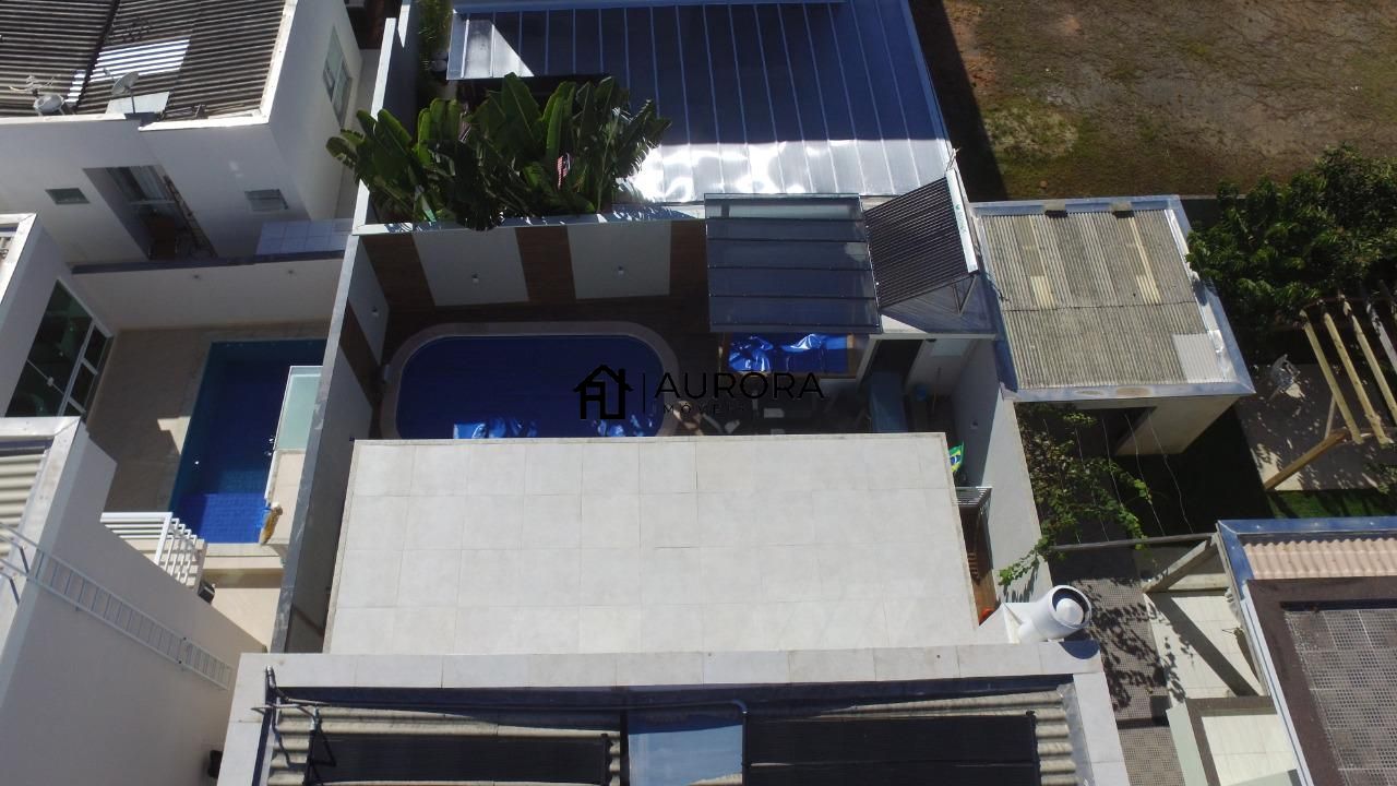 Casa de Condomínio à venda com 4 quartos, 220m² - Foto 15