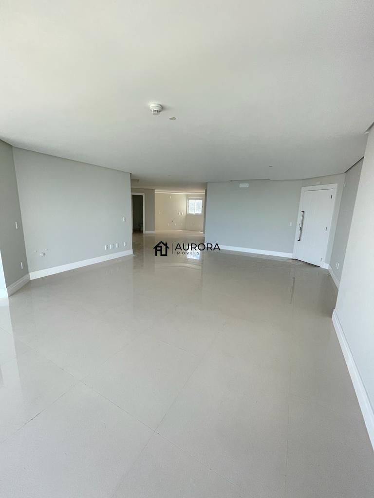 Apartamento à venda com 3 quartos, 165m² - Foto 6