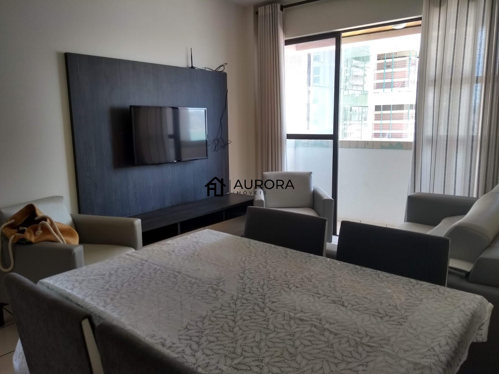 Apartamento à venda com 2 quartos, 70m² - Foto 6