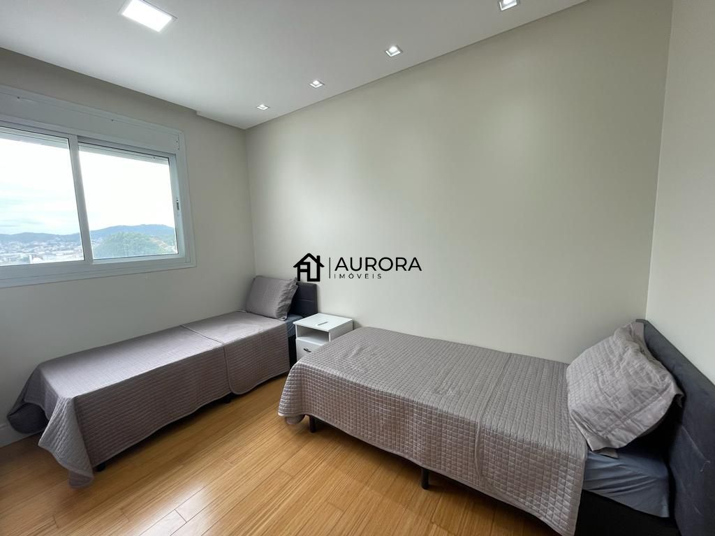 Apartamento à venda com 3 quartos, 130m² - Foto 9