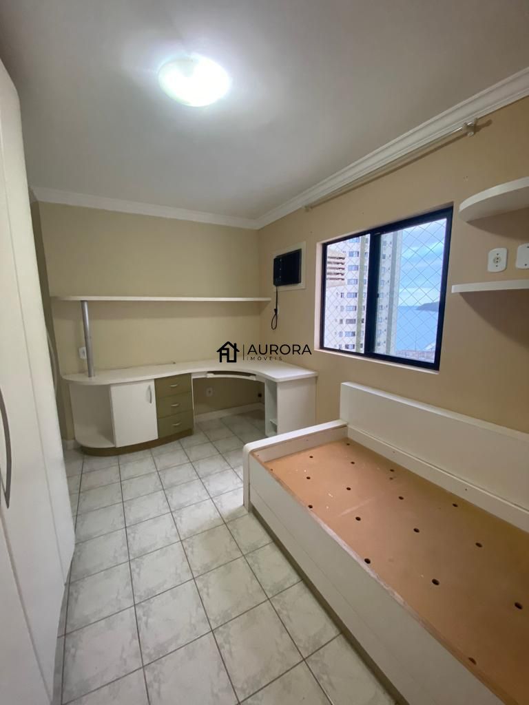 Apartamento à venda com 3 quartos, 157m² - Foto 22