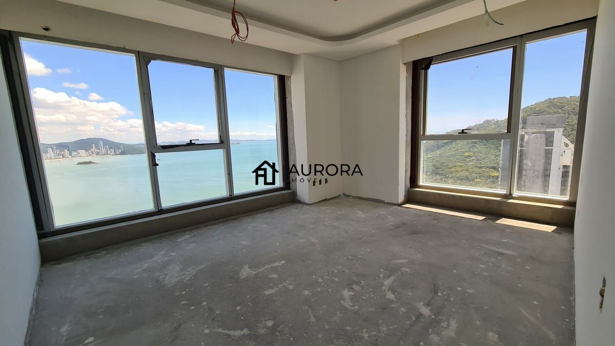 Apartamento à venda com 4 quartos, 257m² - Foto 6