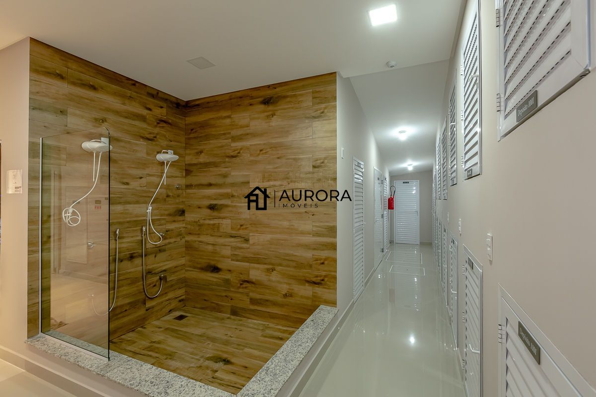 Apartamento à venda com 3 quartos, 123m² - Foto 8