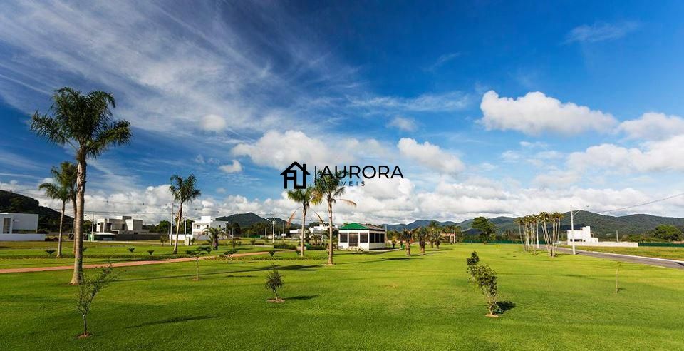 Casa de Condomínio à venda com 4 quartos, 220m² - Foto 47