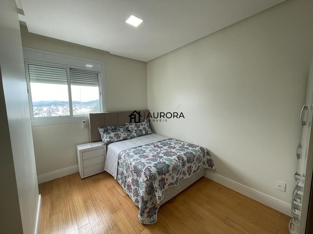 Apartamento à venda com 3 quartos, 130m² - Foto 11