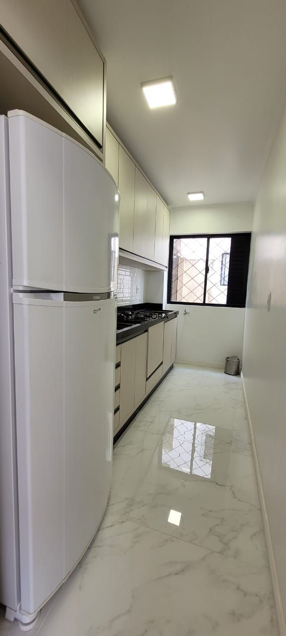 Apartamento à venda com 2 quartos, 71m² - Foto 6