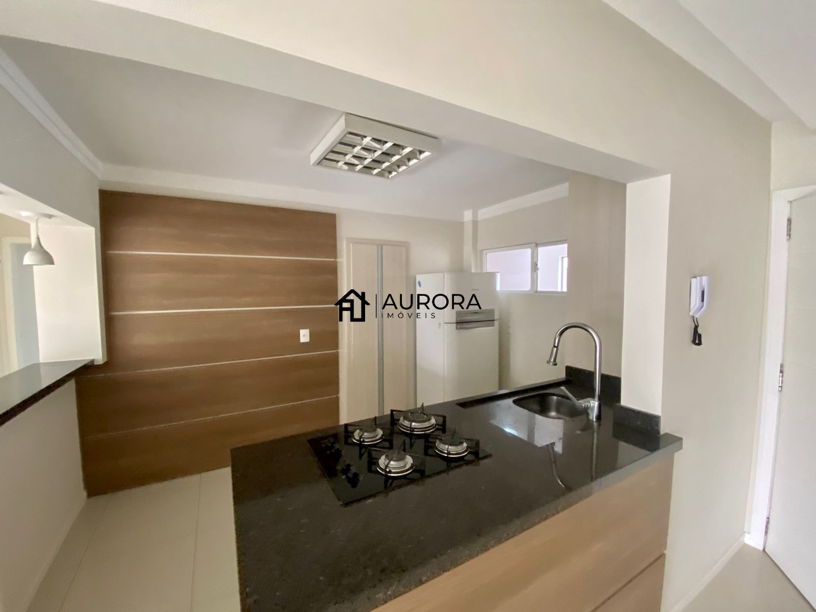 Cobertura à venda com 4 quartos, 200m² - Foto 3