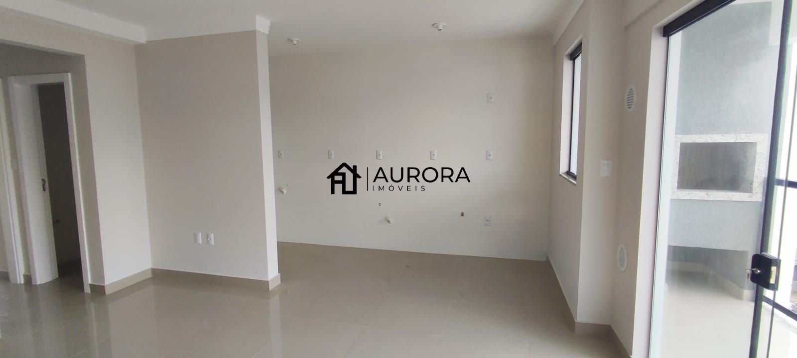 Apartamento à venda com 2 quartos, 58m² - Foto 3