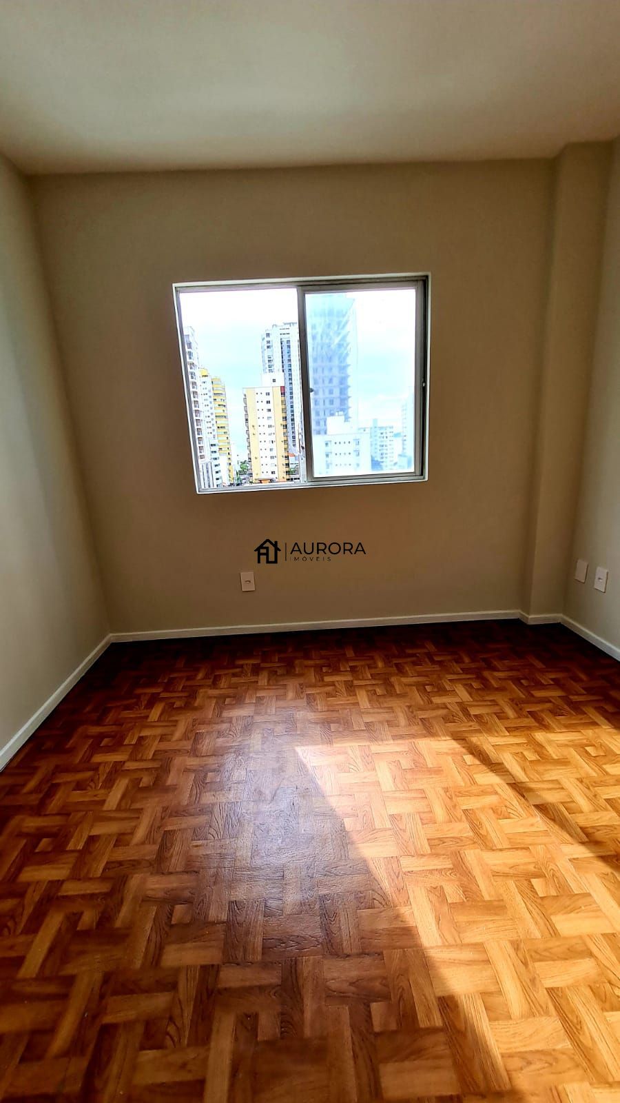 Apartamento à venda com 2 quartos, 108m² - Foto 8