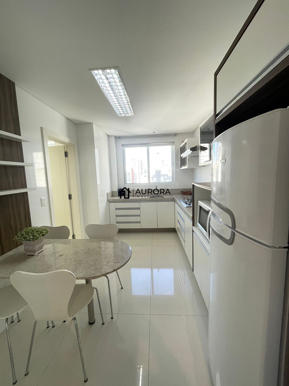 Apartamento à venda com 3 quartos, 152m² - Foto 7