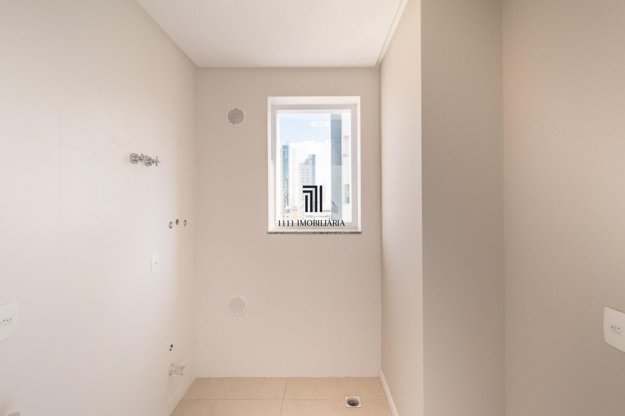 Apartamento à venda com 4 quartos, 240m² - Foto 52