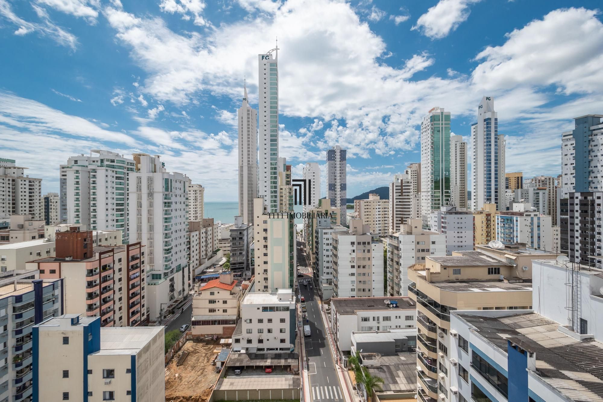Apartamento, 4 quartos, 240 m² - Foto 2