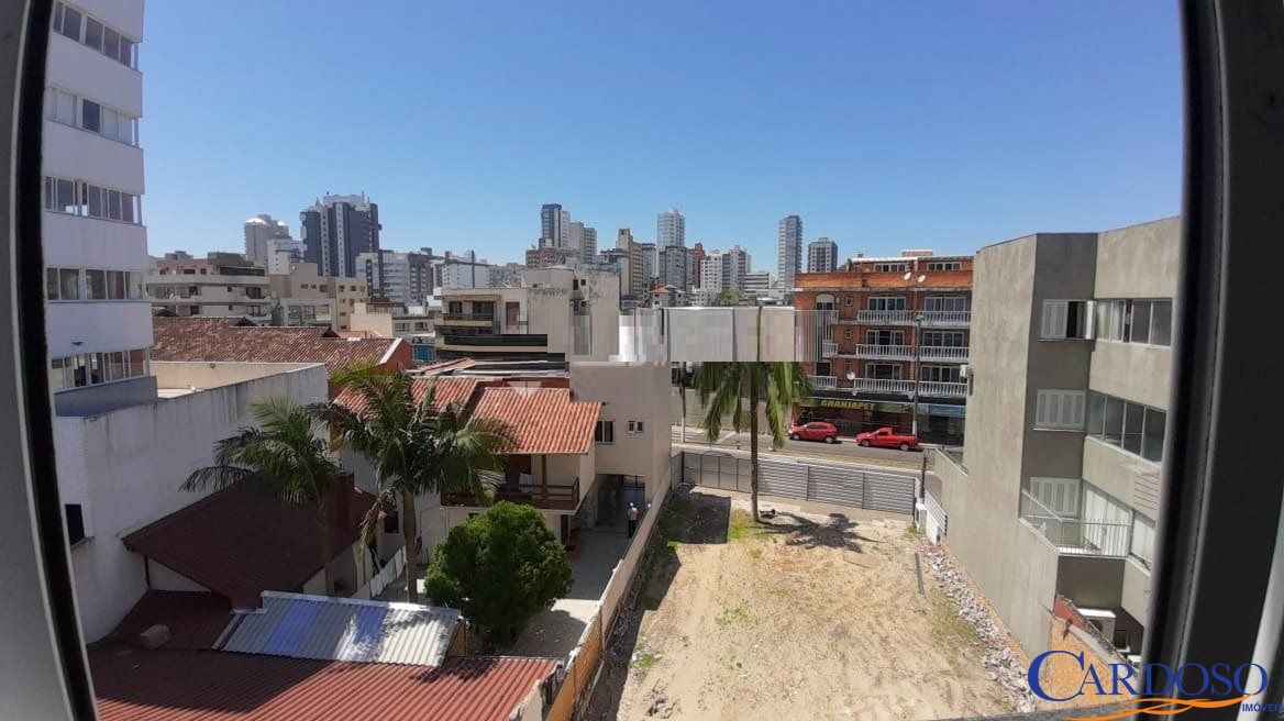 Apartamento à venda com 2 quartos, 87m² - Foto 6