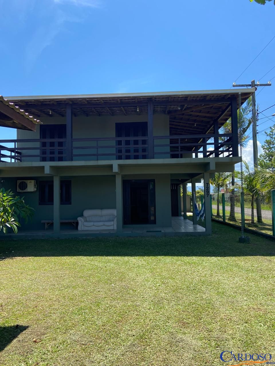 Casa com 4 Dormitórios à venda, 318 m² por R$ 680.000,00 Casa com 4 Dormitórios à venda, 318 m² por R$ 680.000,00