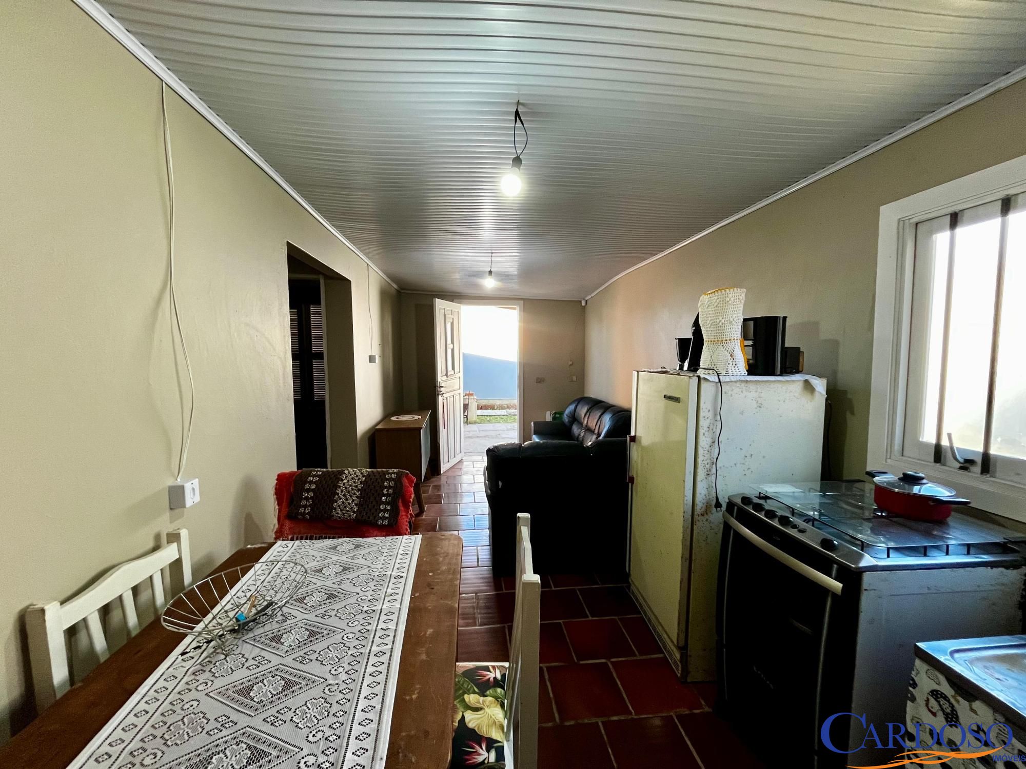 Casa à venda com 4 quartos, 200m² - Foto 16