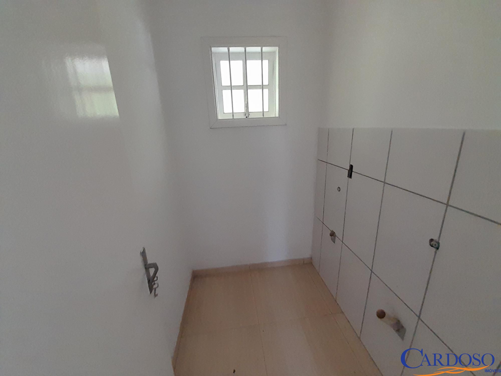 Casa à venda com 3 quartos, 85m² - Foto 8