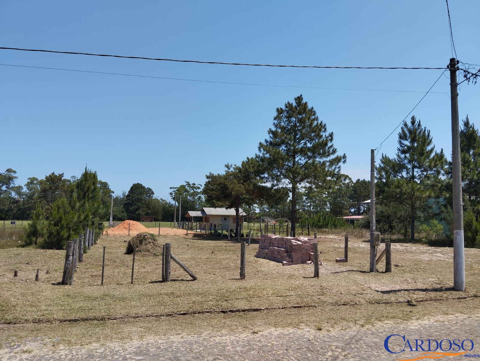 Terreno/Lote à venda  no Paraíso - Torres, RS. Imóveis