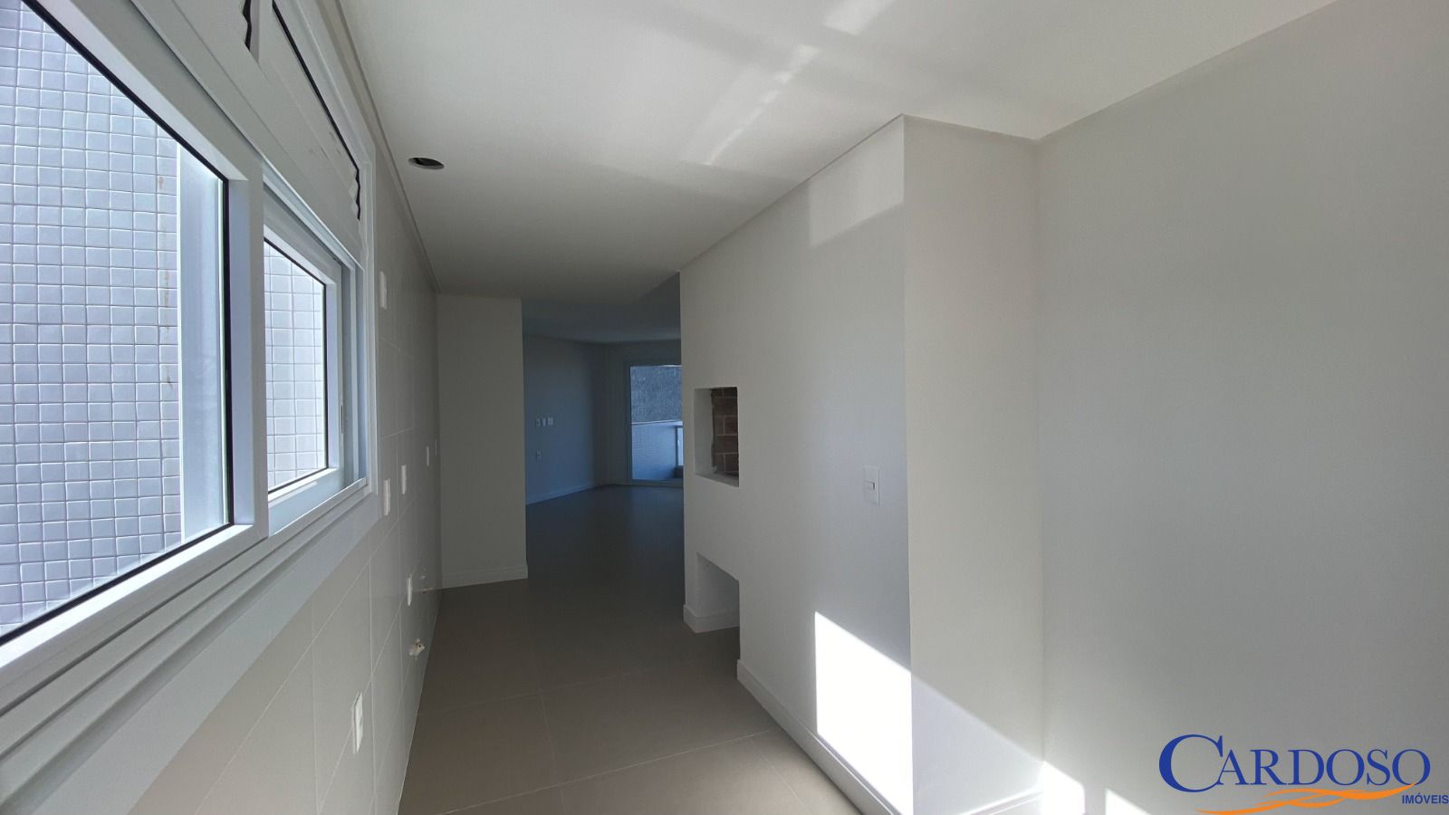 Apartamento à venda com 2 quartos, 100m² - Foto 58