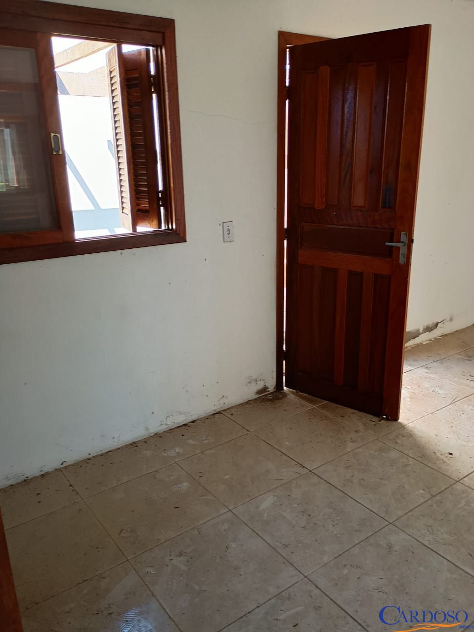 Casa à venda com 3 quartos, 66m² - Foto 6