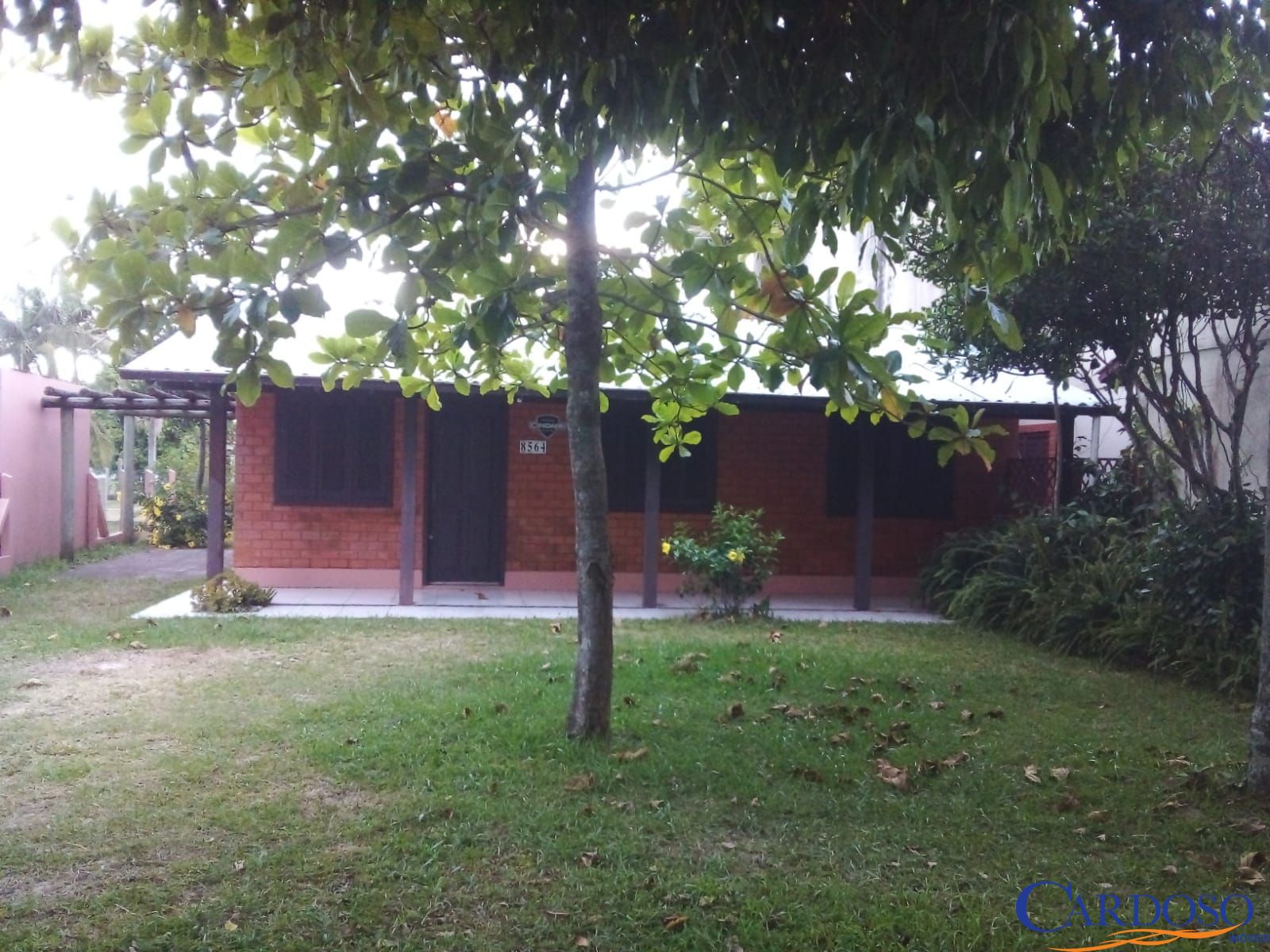 Casa à venda  no Balneário Atlântico - Arroio do Sal, RS. Imóveis