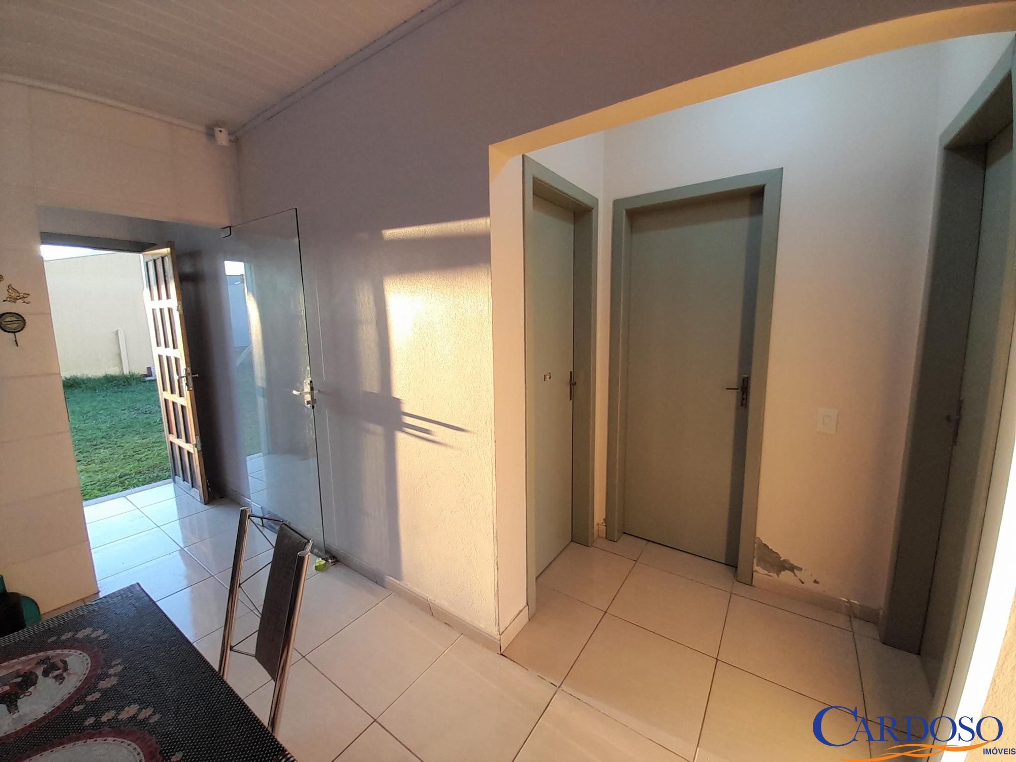 Casa à venda com 2 quartos, 80m² - Foto 9