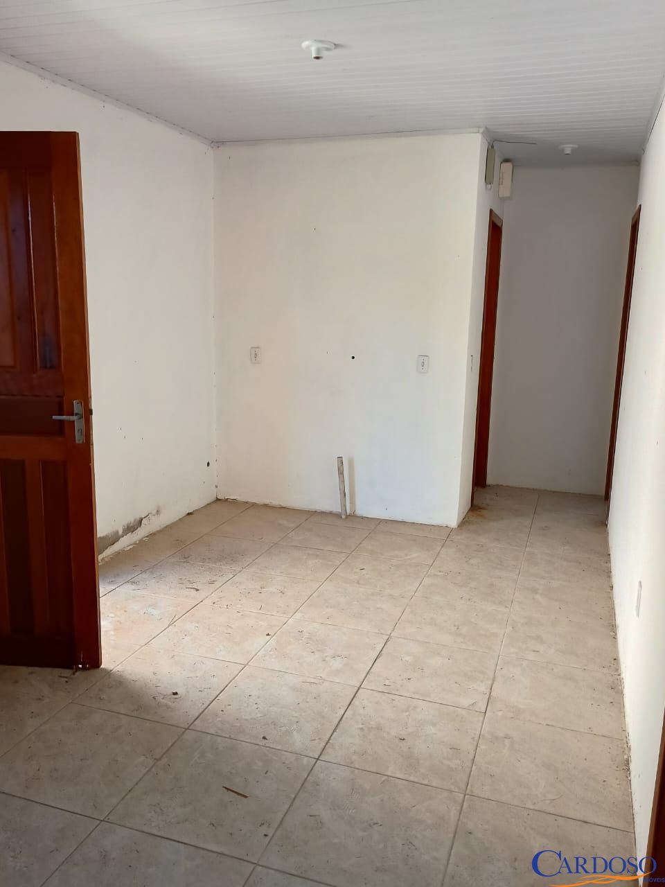 Casa à venda com 3 quartos, 66m² - Foto 11