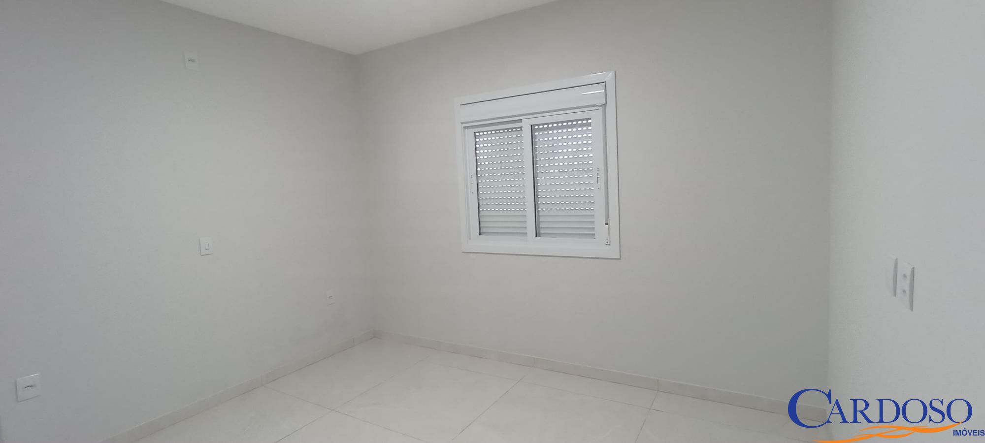 Casa à venda com 3 quartos, 106m² - Foto 12