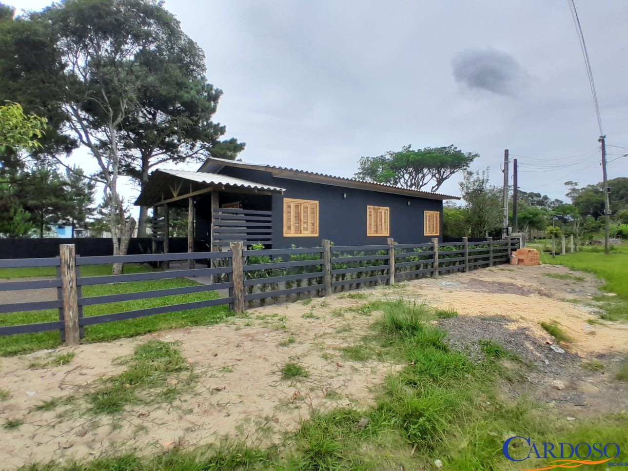 Casa à venda com 2 quartos, 60m² - Foto 19