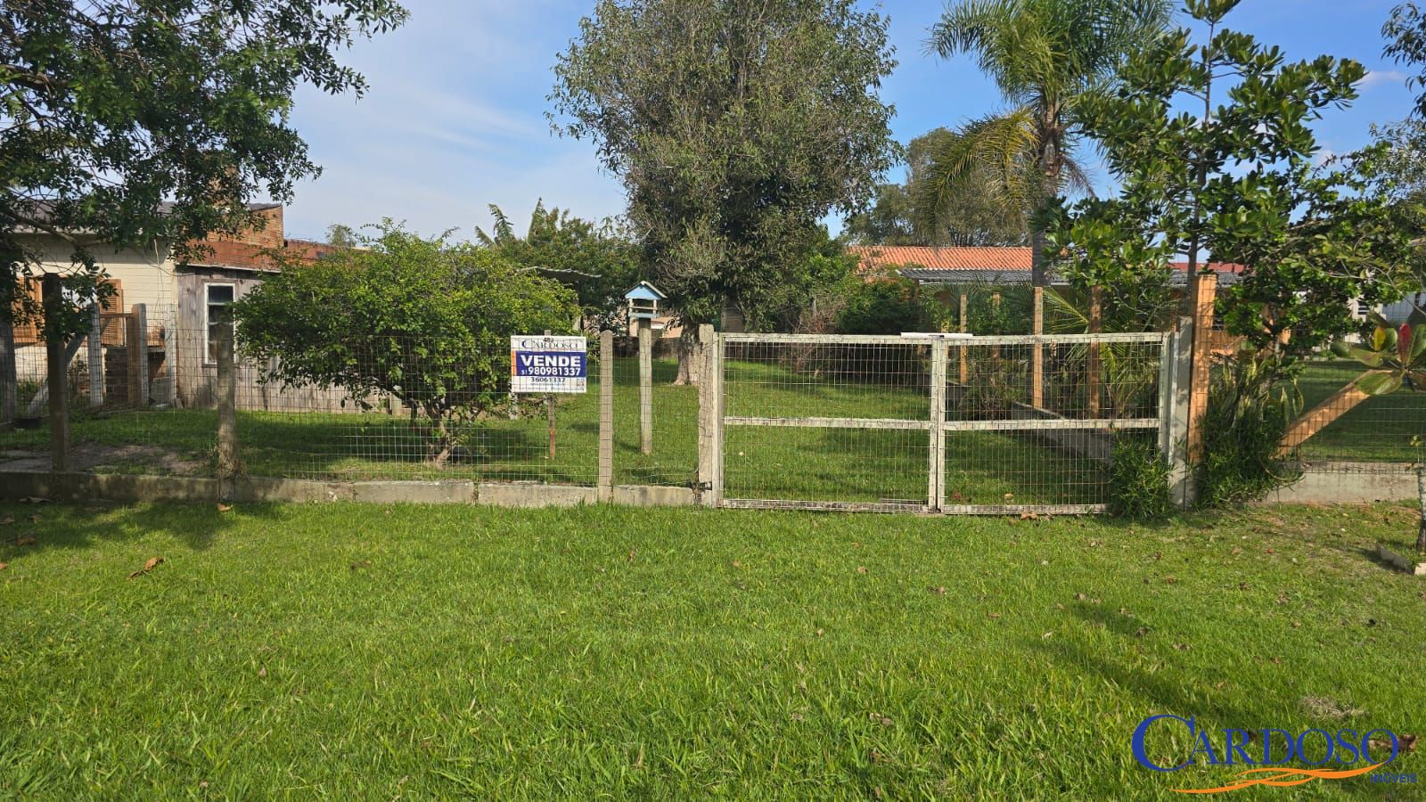 Terreno, 300 m² - Foto 1