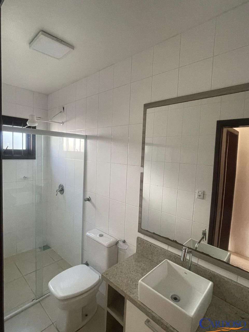 Casa à venda com 4 quartos, 240m² - Foto 13