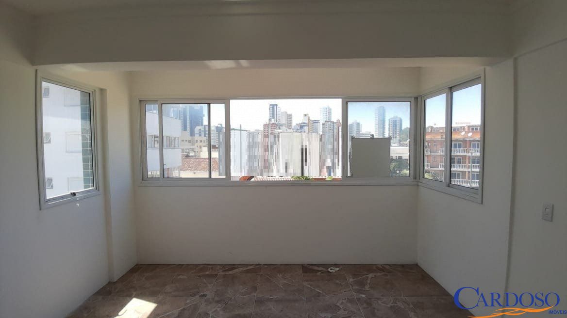 Apartamento à venda com 2 quartos, 87m² - Foto 4