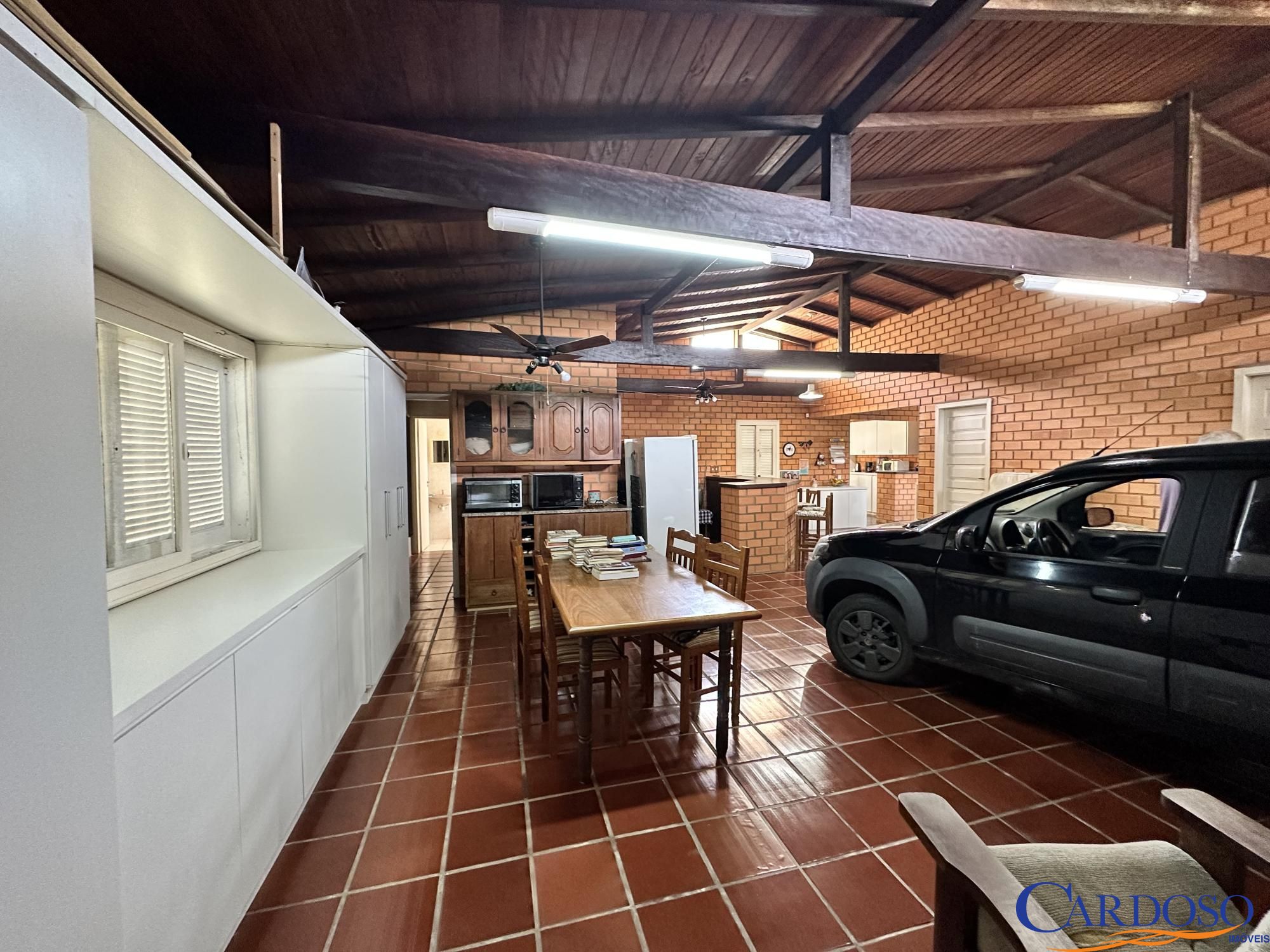 Casa à venda com 4 quartos, 232m² - Foto 36