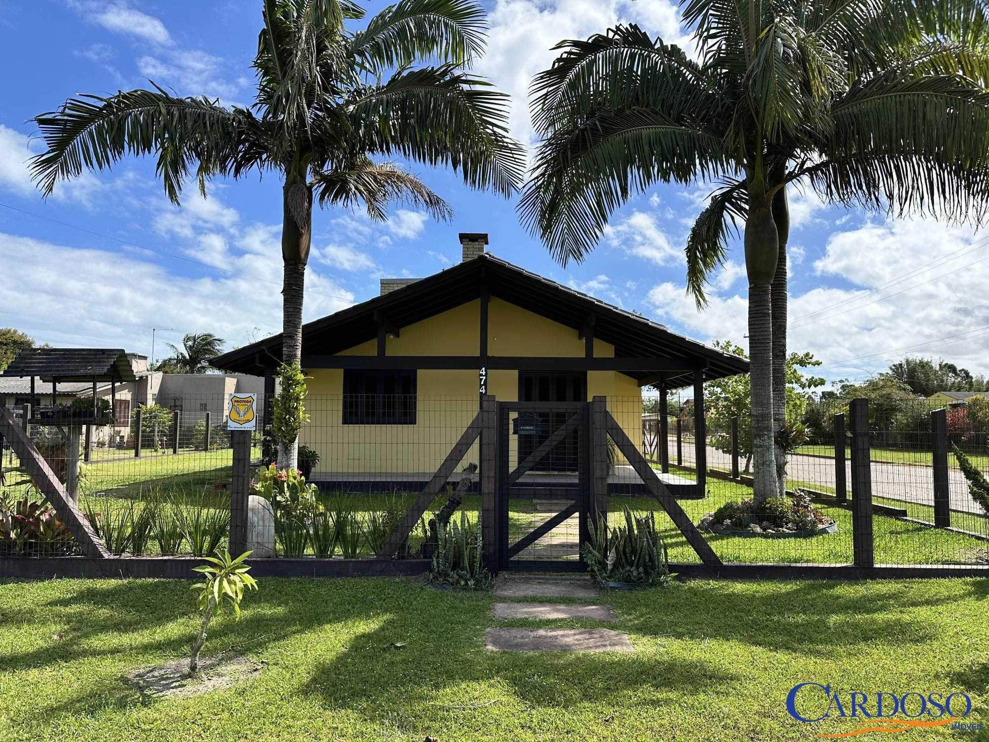 Casa, 3 quartos, 168 m² - Foto 2