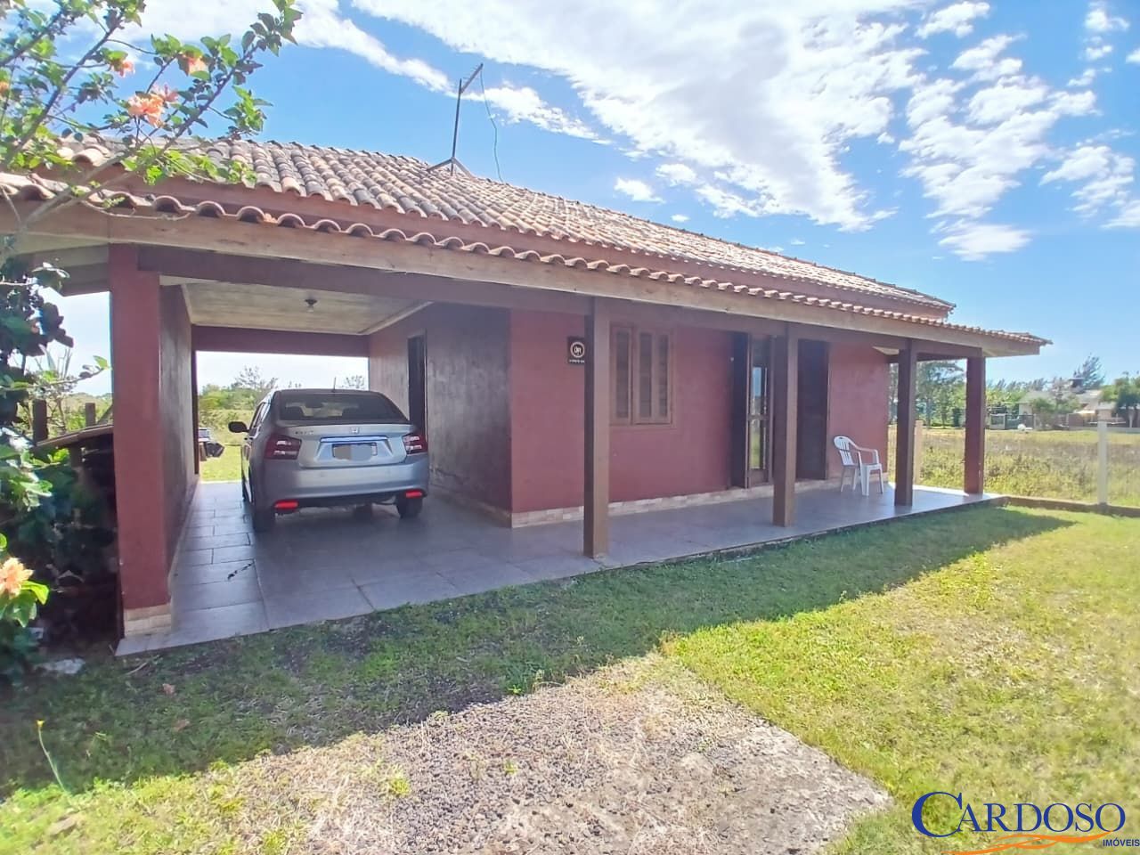 Casa com 1 Dormitórios à venda, 85 m² por R$ 250.000,00 Casa com 1 Dormitórios à venda, 85 m² por R$ 250.000,00