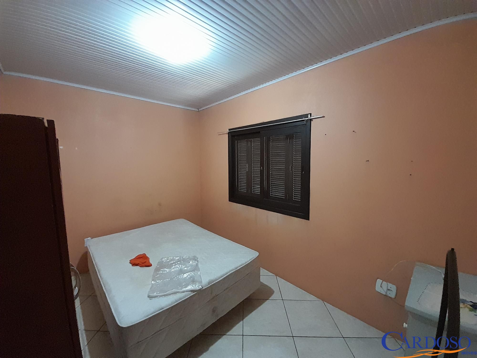 Casa à venda com 4 quartos, 200m² - Foto 22