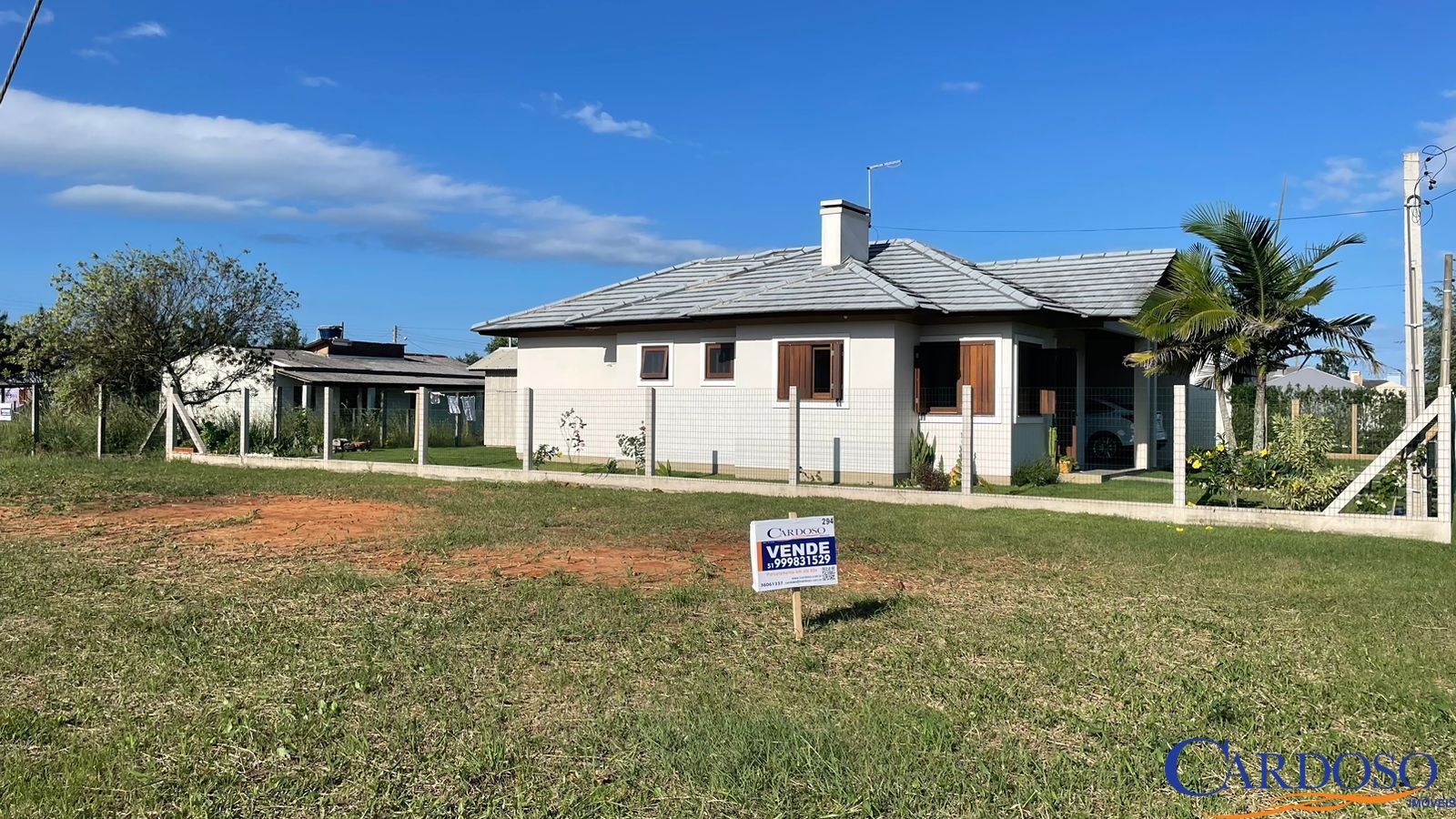 Terreno à venda, 300m² - Foto 1