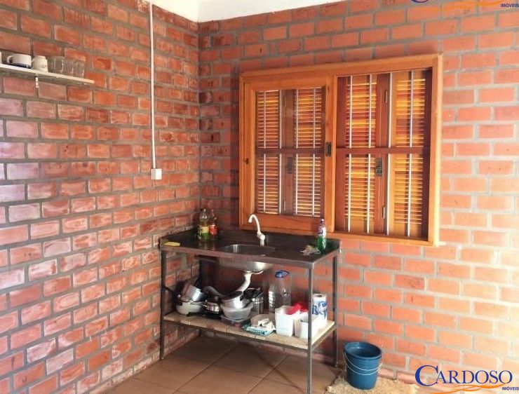 Casa à venda com 2 quartos, 50m² - Foto 14