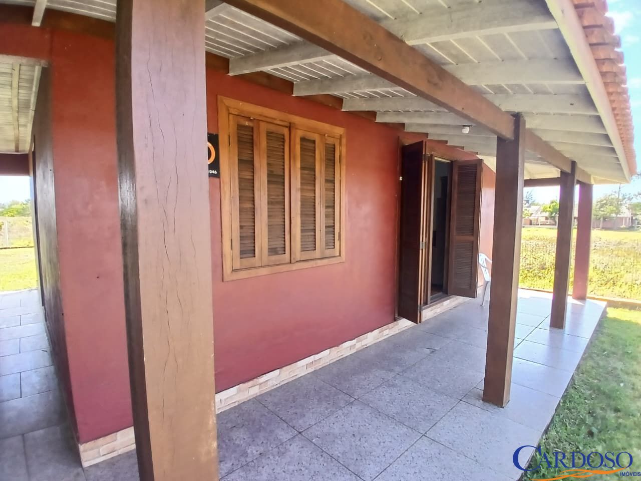 Casa com 1 Dormitórios à venda, 85 m² por R$ 250.000,00 Casa com 1 Dormitórios à venda, 85 m² por R$ 250.000,00