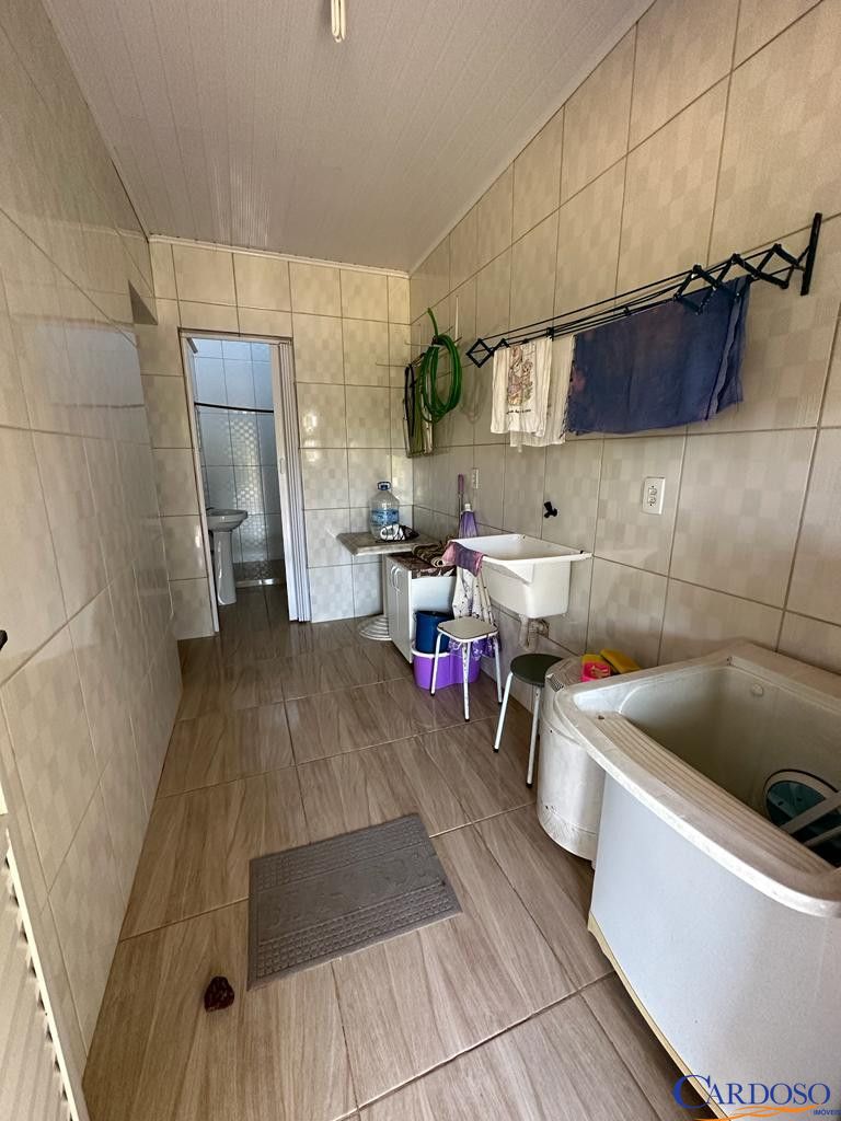 Casa à venda com 2 quartos, 100m² - Foto 14