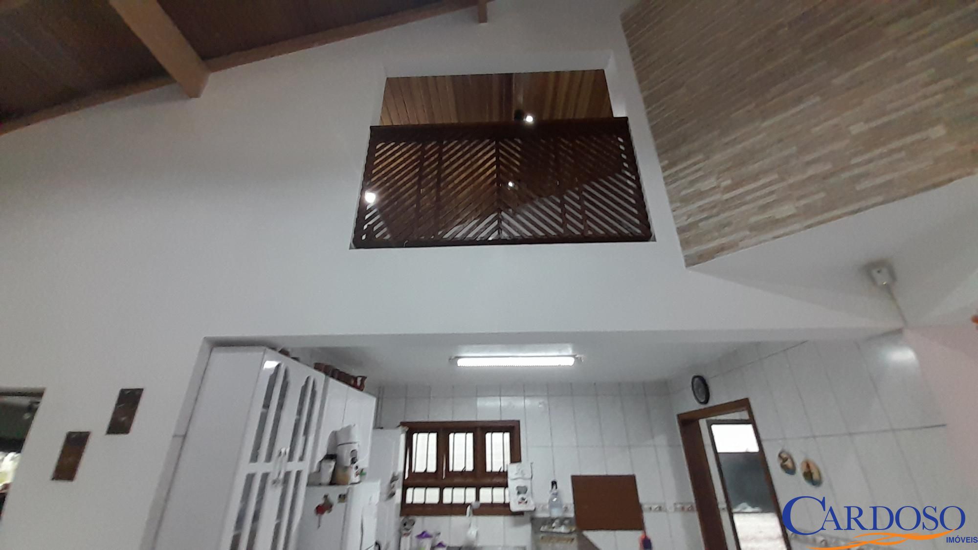 Casa à venda com 4 quartos, 210m² - Foto 33