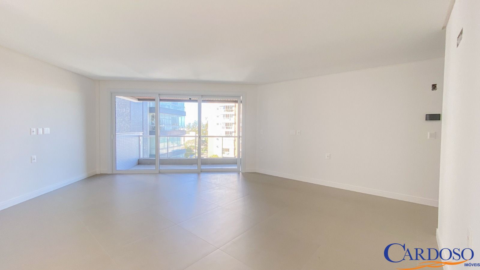 Apartamento à venda com 2 quartos, 100m² - Foto 57