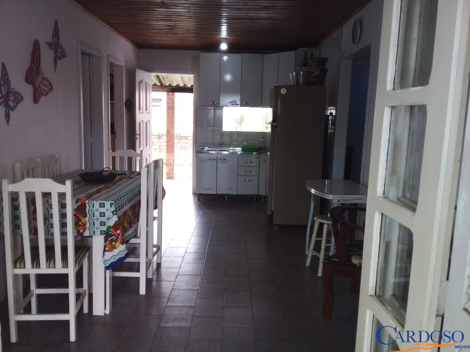 Casa à venda com 4 quartos, 80m² - Foto 6