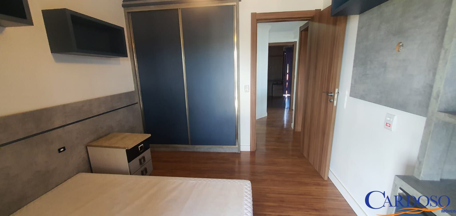 Casa à venda com 4 quartos, 260m² - Foto 14