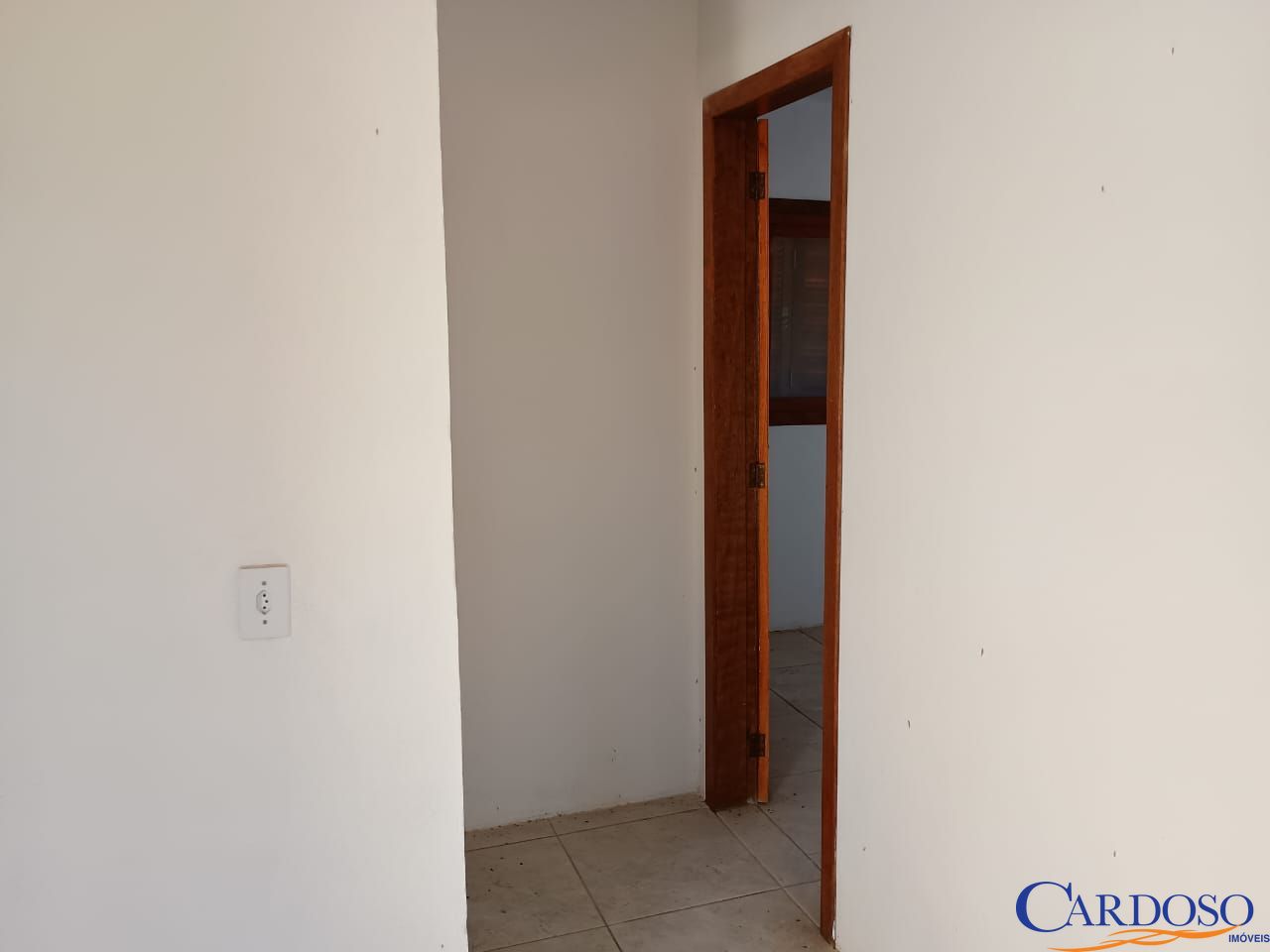 Casa à venda com 3 quartos, 66m² - Foto 10