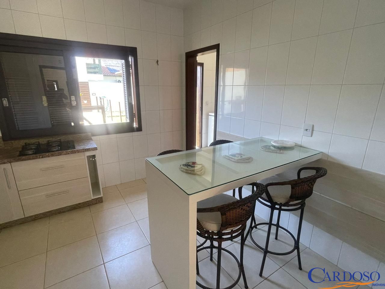 Casa à venda com 4 quartos, 240m² - Foto 12