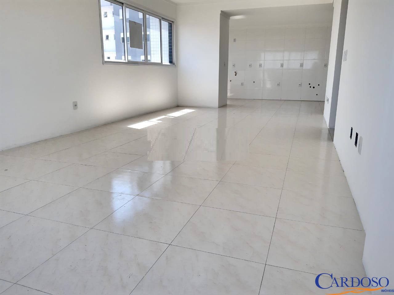 Apartamento à venda com 2 quartos, 87m² - Foto 1