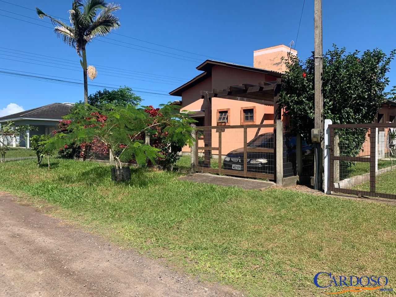 Casa, 3 quartos, 104 m² - Foto 1