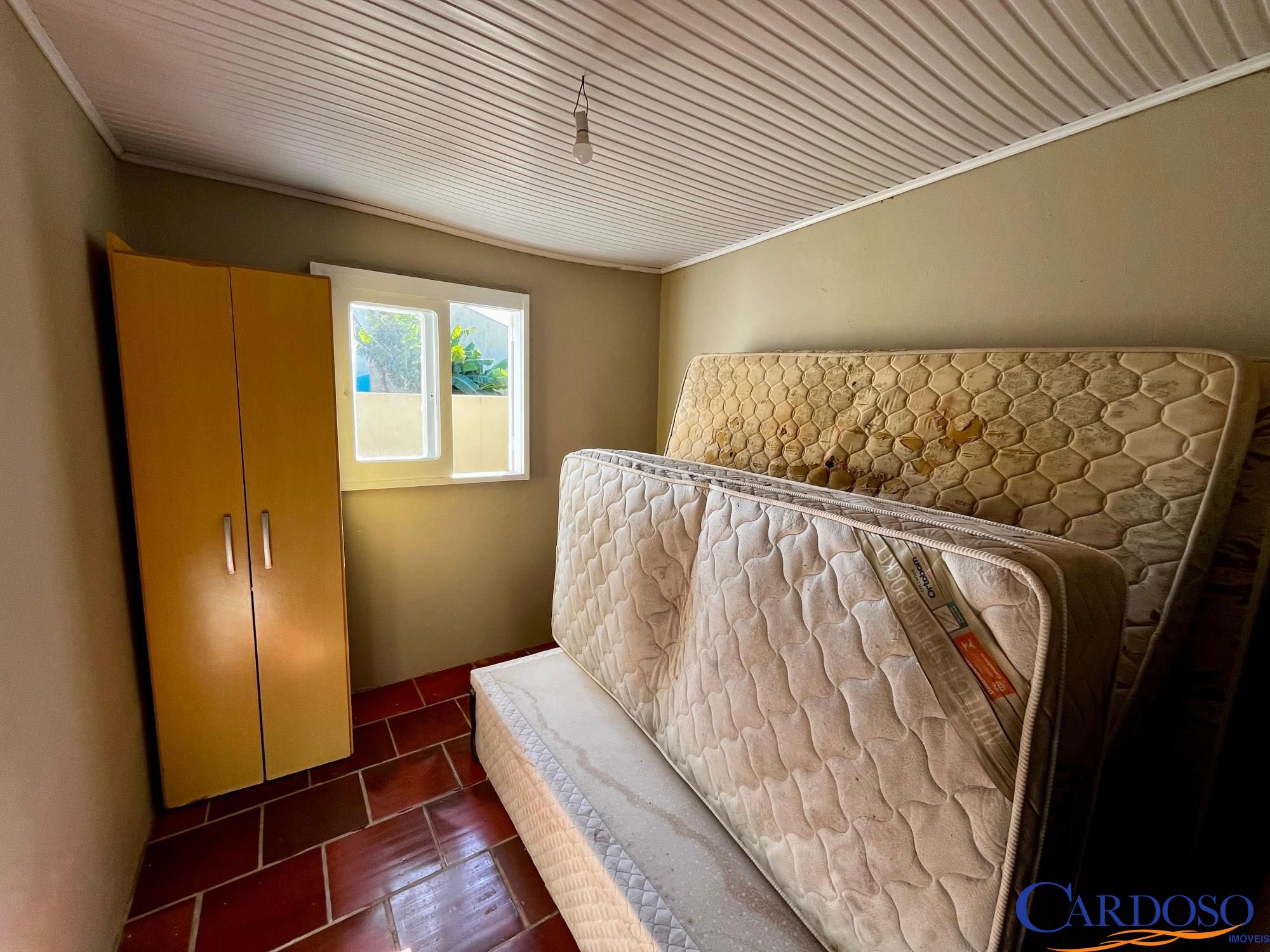 Casa à venda com 4 quartos, 200m² - Foto 19