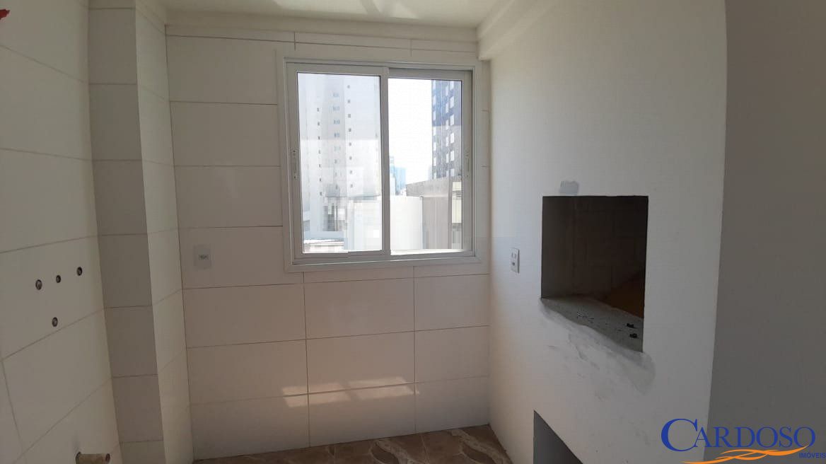 Apartamento à venda com 2 quartos, 87m² - Foto 11