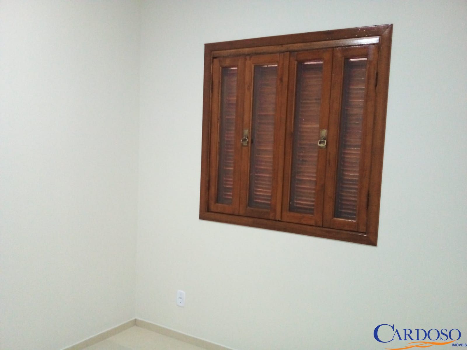 Casa à venda com 3 quartos, 93m² - Foto 14